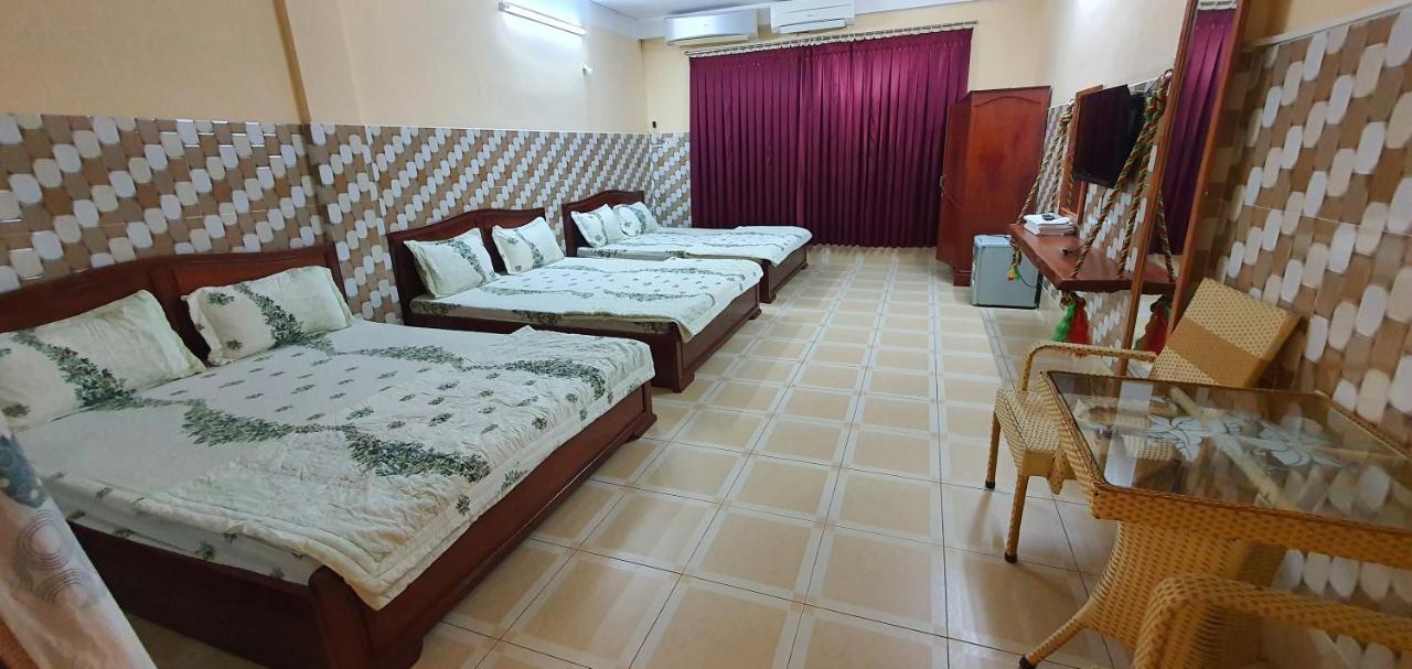 Nha Nghi Viet Nga Hotel Ha Tien Bagian luar foto